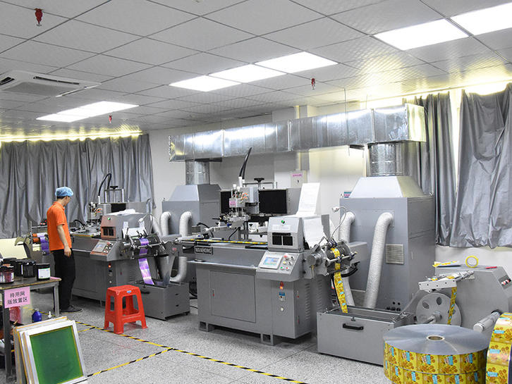 독일 용접 튜브 용 실크 스크린 인쇄 기계 수입