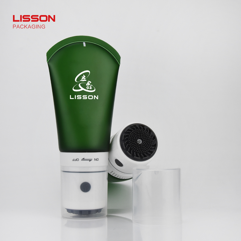 Empresa de paquetes de tubos Lisson suaves para masaje facial con diamantes