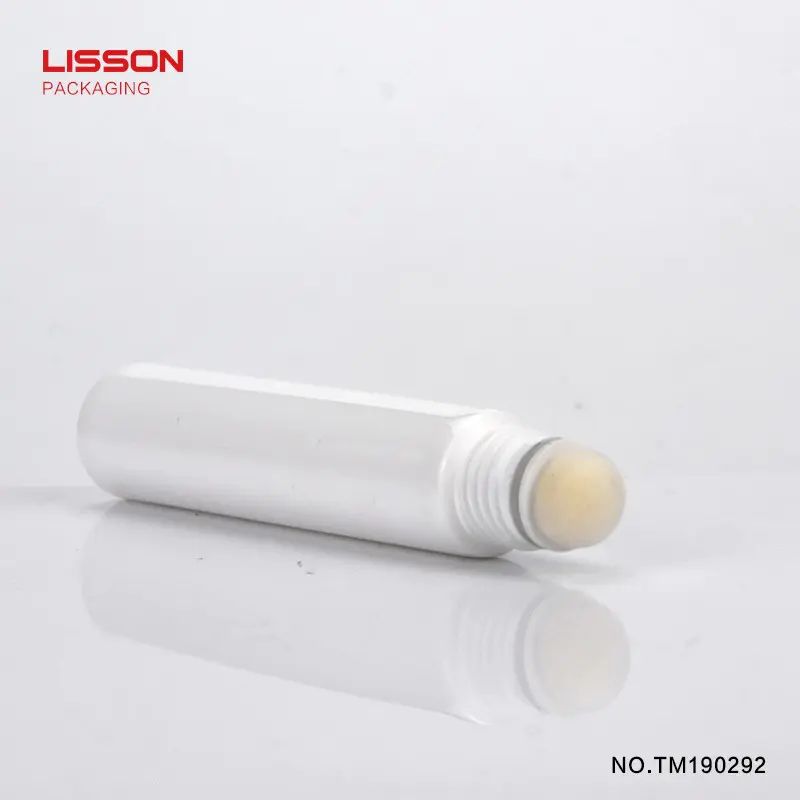 Lisson logo printed cosmetic tube packaging flip top cap for packing