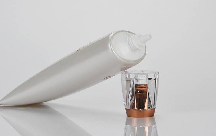 Lisson diamond shape plastic cream tubes makeup for packaging