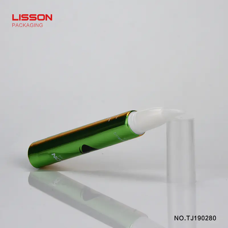 Empty lip gloss tubes from best cosmetic tubes manufacturer