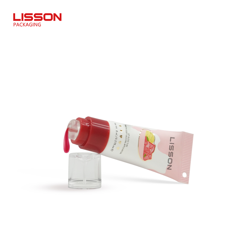 Lip Gloss Tube with 0° Degree Soft Silicone Applicator