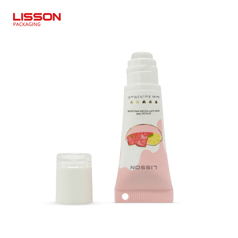 Custom Lip Care Product Tube w/ 0° Degree Soft Silicone Applicator